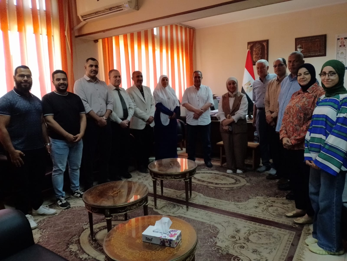 زيارة لجنة المتابعة و الدعم بجامعة بنها لوحدة التخطيط الاستراتيجي بكلية العلوم بنها