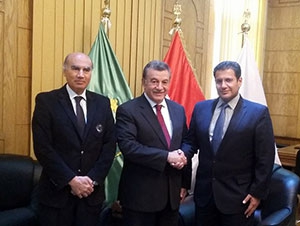 حصول عضو هيئة تدريس بعلوم بنها على جائزة أ.د/ فايزة الخرافى فى الفيزياء